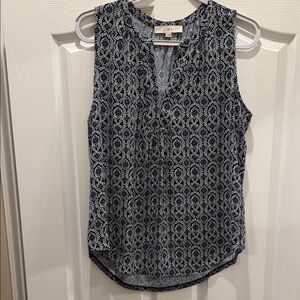 LOFT Navy and White Sleeveless Blouse